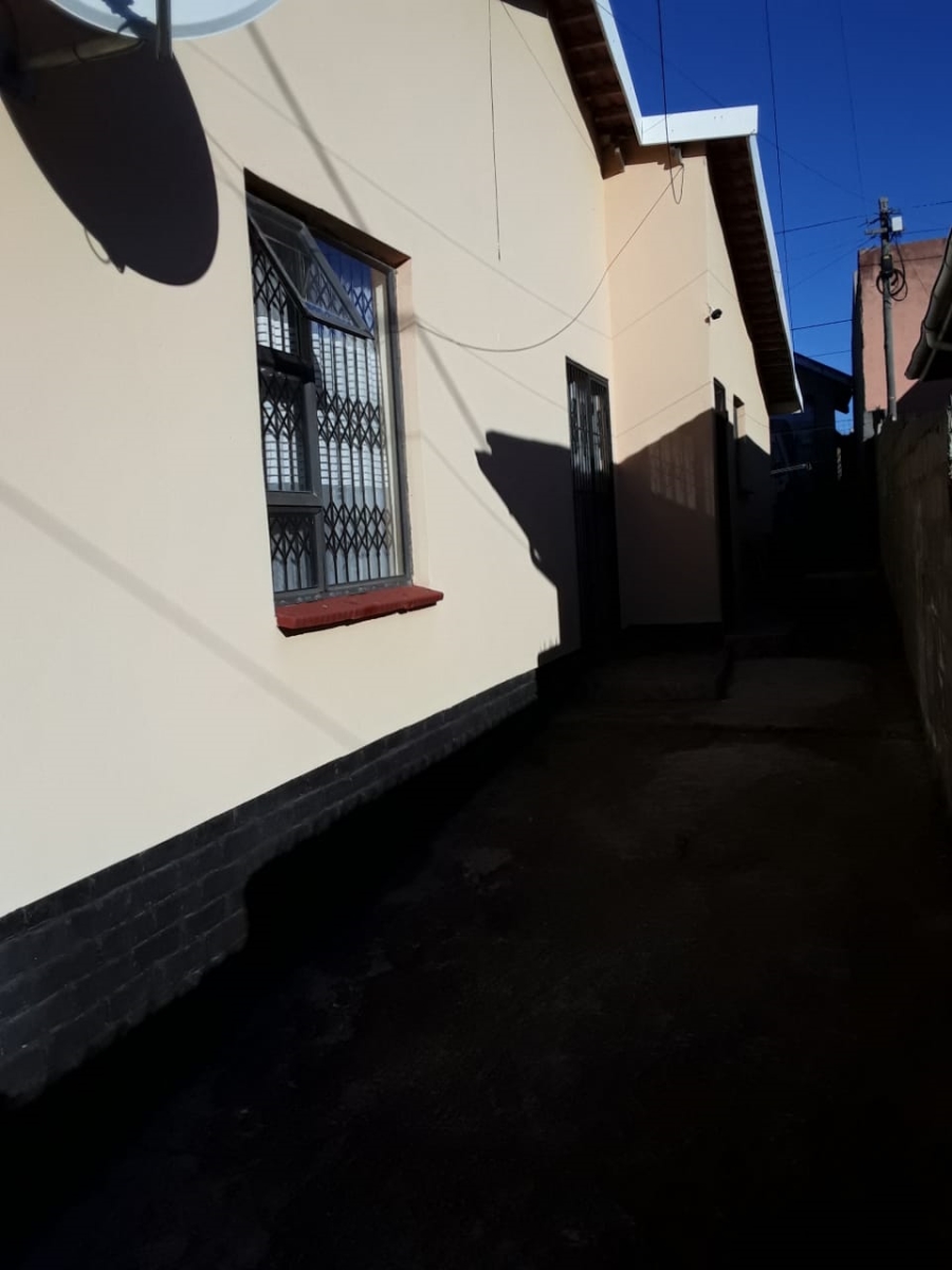 4 Bedroom Property for Sale in Mdantsane Eastern Cape